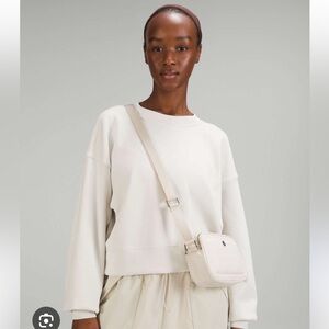 Lululemon Crossbody Camera Bag 2L White Opal